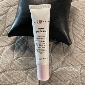 Sheer Cover Base Perfector